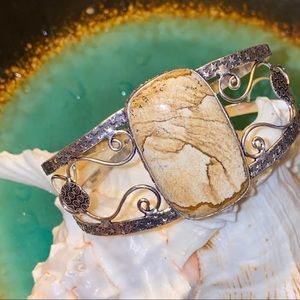 SALE ⭐️ Jasper Gemstone cuff bracelet